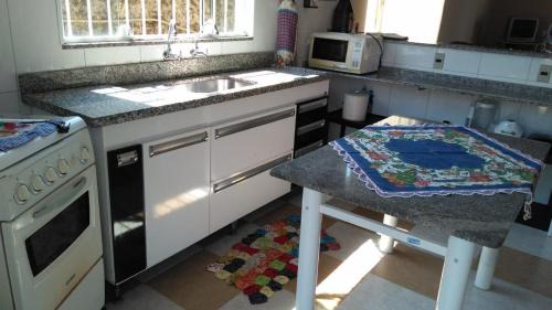 Vista Linda House | CASA DE PRAIA COM DUAS PISCINAS E GARAGEM