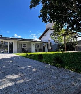 Daniela House | Casa de praia em Floripa - conforto e aconchego a 400m da praia