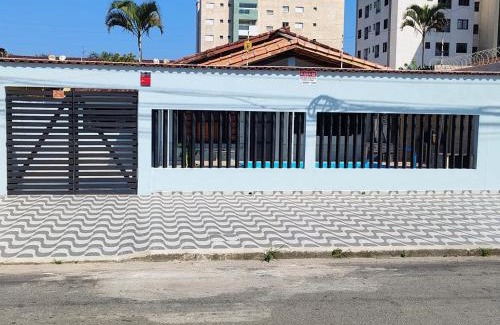 Mongagua House | Casa de Praia - Pe na Areia