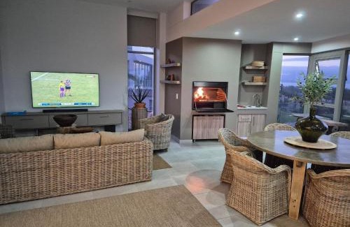 Mossel Bay Villa | Casa de Santos - Aloe Villa