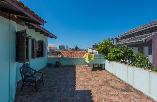 Canto House | Casa de temporada no centro da grande Florianópolis