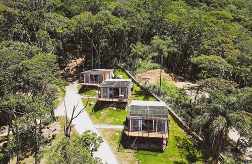 Acores House | Casa de Vidro - Hospedar com Propósito