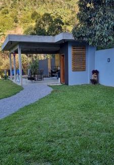 Araras House | Casa Deck videiras