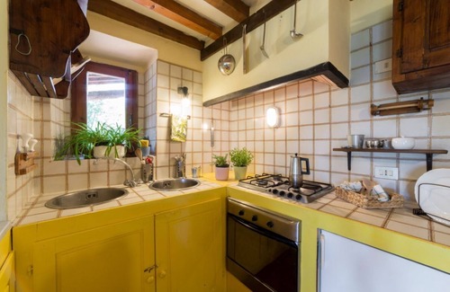 Castellina in Chianti Cottage | CASA DEGLI ULIVI - COTTAGE WITH SWIMMING POOL