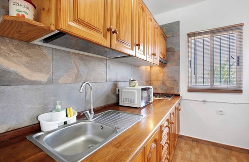 Fasnia Cottage | 'Casa Del Pescador' with Private Terrace, Private Garden and Wi-Fi