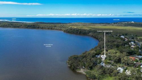 Wooloweyah House | Casa Del Lago - Oceanstays - Lakehouse
