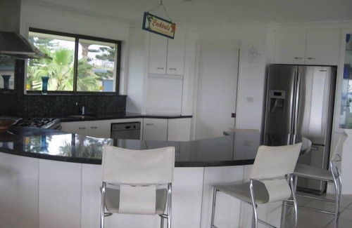 Red Head Other | Casa Del Mare - Farm stay by the ocean