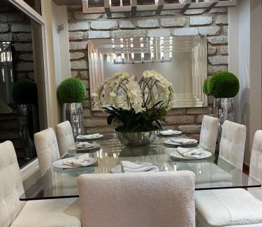 Comayagua House | Casa dentro del Campo de Golf