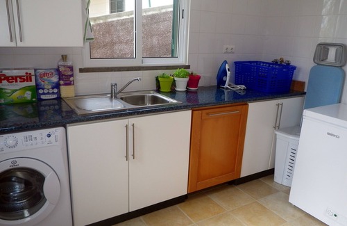 Estreito da Calheta House | 'Casa do Gabriel' spacious Madeirian villa with private garden and ocean view