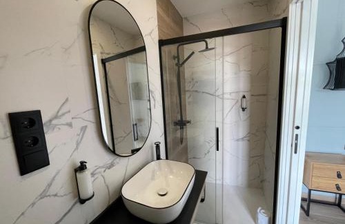 Bolano House | Casa do queixeiro