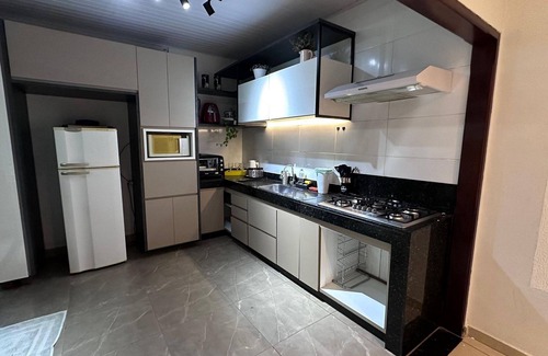 Sao Joao da Boa Vista House | Casa do Rosa Conforto até 6 pessoas