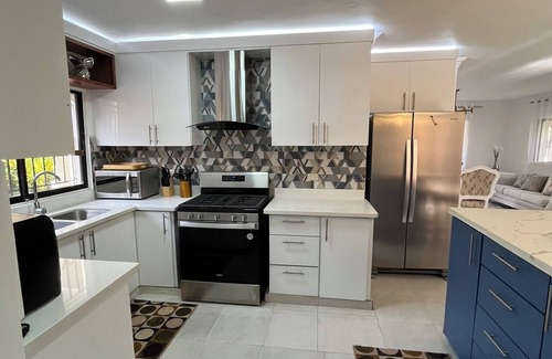 Santiago de los Caballeros House | Casa 4 habitaciones, piscina, cerca del aeropuerto de Santiago de los Caballeros