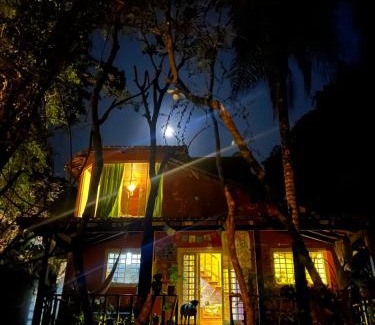 Alto Paraiso de Goias House | Casa dos Artistas na Natureza com Varanda