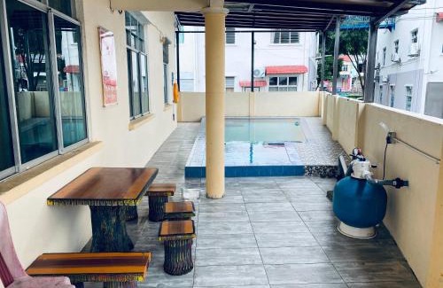 Bukit Baru House | Casa Drezqi Homestay Melaka Private Pool