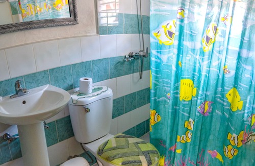 Municipality of Cienaga de Zapata House | Casa Eduardo