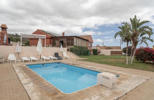 Granadilla de Abona House | Casa El Pinito No Groups Under 27