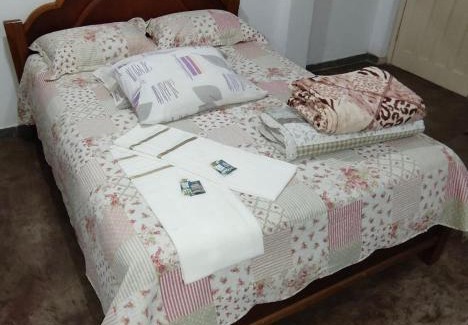 Rio das Flores House | Casa em frente a praça principal