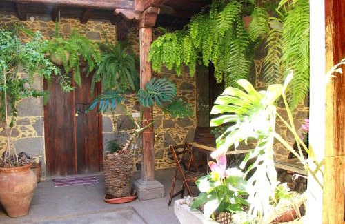 Aguimes House | Casa Emblemática La Pileta