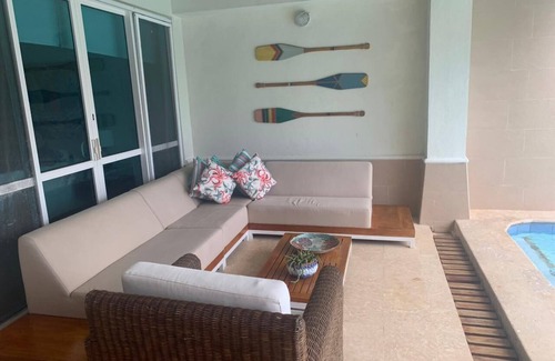 Cartagena District Villa | Casa en la Playa con Piscina Privada