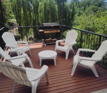 Cabalango House | Casa en las sierras de Córdoba con Deck , Parrilla y estacionamiento