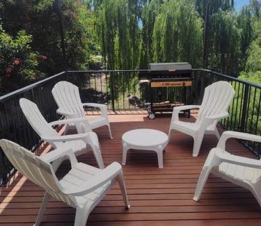 Cabalango House | Casa en las sierras de Córdoba con Deck , Parrilla y estacionamiento