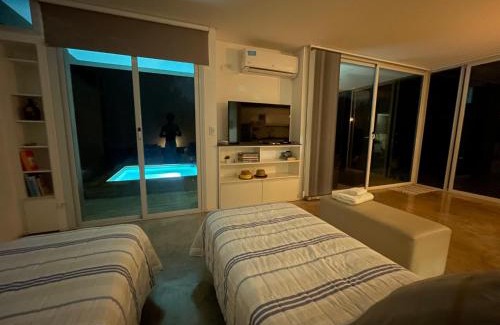 Lujan de Cuyo Apartment | Casa en Vistalba para dos personas con yacuzzi de temporada en la terraza