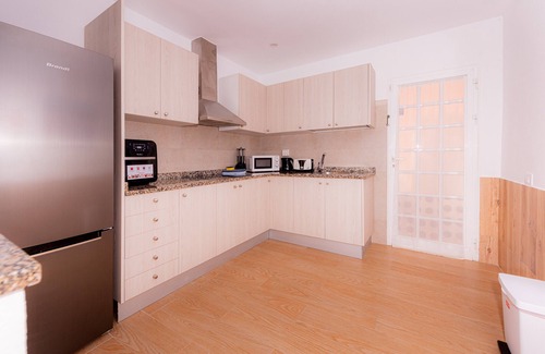 Caleta de Fuste Apartment | Casa Mimosa - Amazing Roof Terrace, within 5 minutes of all local amenities