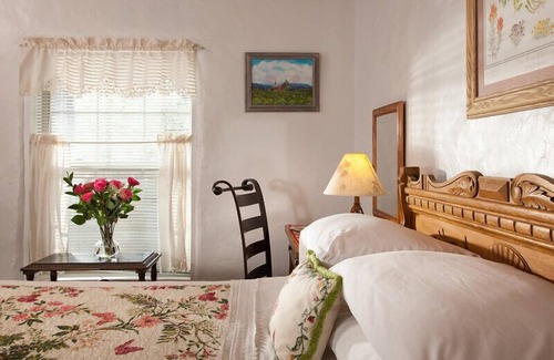 Chimayo Bed & Breakfast | Casa Escondida Bed & Breakfast