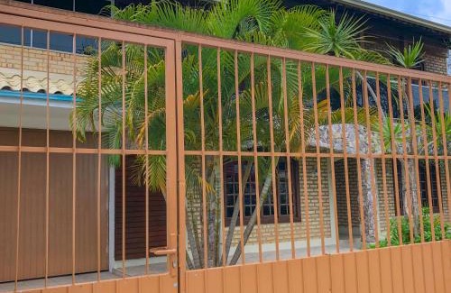 Capivari House | Casa espaçosa com sala de jogos interna e externa