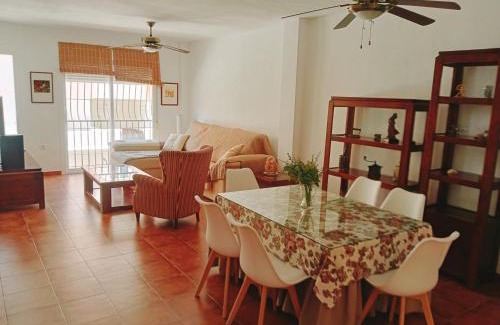 Roquetas de Mar House | Casa familiar al lado de la playa