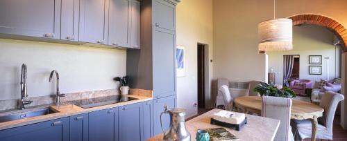 Gaiole in Chianti Villa | Casa Faraona, villa with private pool