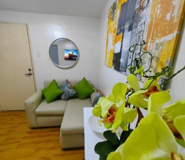Sasa Apartment | Casa Felicitas 3 -Spacious Comfy Cosy 2 Bdr Unit at Seawind Condominium