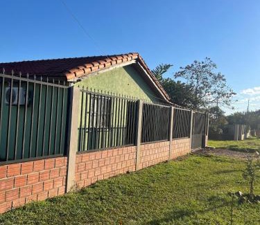 Encarnacion House | Casa Florida a 15 minutos de Encarnación