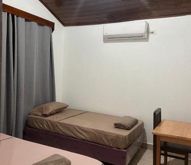 Encarnacion House | Casa Florida a 15 minutos de Encarnación