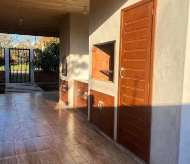 Encarnacion House | Casa Florida a 15 minutos de Encarnación