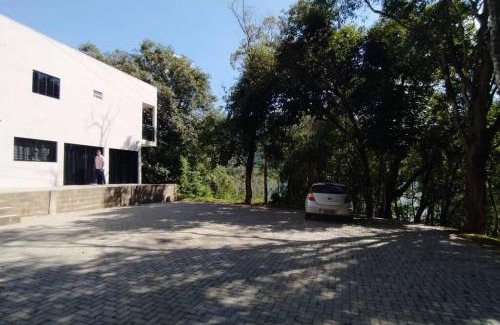 South Region House | Casa Frente ao lago - Goio En