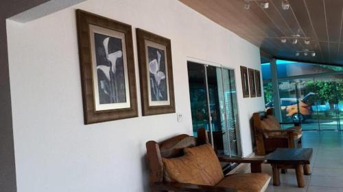 Centro House | CASA FRENTE PRA AGUA/REPRESA JURUMIRIM