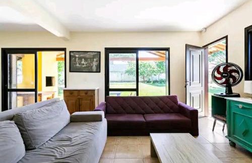 Rio Vermelho Norte House | Casa grande com piscina em Florianópolis