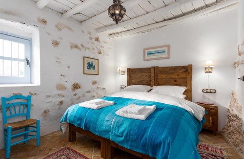 Moclin Bed & Breakfast | Casa Higueras