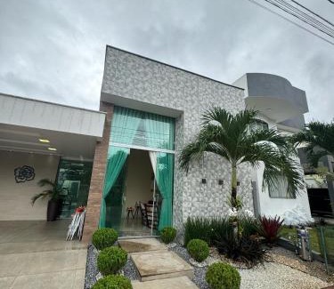 Tapana House | Casa inteira Sustentável com Piscina Privativa e 3 Suítes Executivas para COP 30