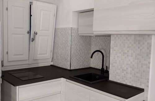 Borgo Antico Apartment | Casa Isabella Monterosso