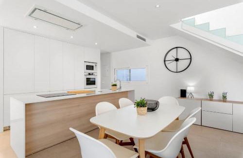 Santiago de la Ribera Villa | Casa Jorge