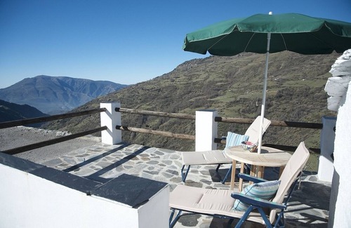 Capileira House | CASA JOSEFA Holiday Berber House in Capileira -