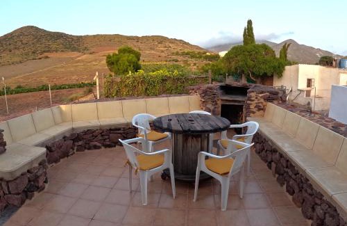 El Pozo de los Frailes House | Casa Juan Gil