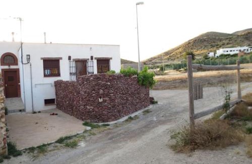 El Pozo de los Frailes House | Casa Juan Gil