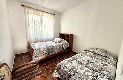 Armadillo de los Infante House | Casa Junípero