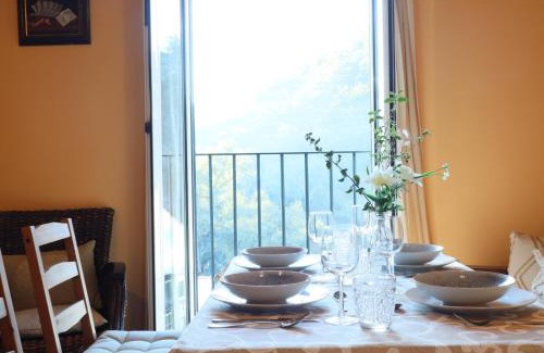 Aracena House | Casa La Buganvilla 2 Aracena