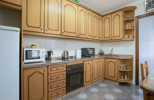 Vinuela House | Casa La Loma with Pool