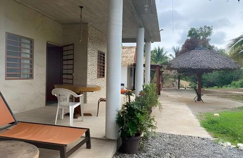 Saladita Resort | Casa Las Palmas Playa La Saladita