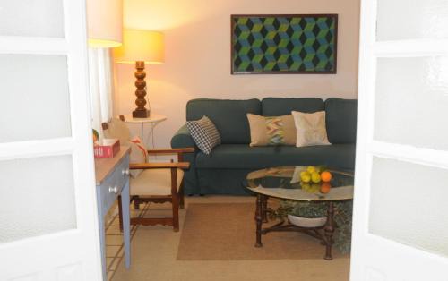 Carmona House | CASA LEÓN BLANCO CARMONA reformada céntrica con chimenea y terraza con vistas